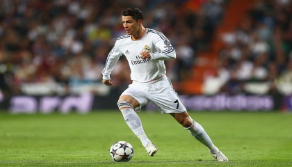 开云体育官网-_德约科维奇历史新高：创纪录的美网十冠王_，2020年美网德约科维奇第二轮比赛视频