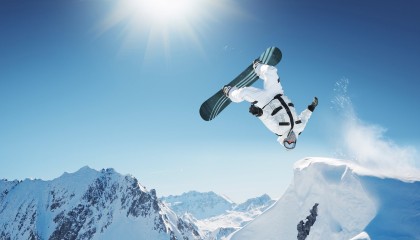 开云APP-中国女足队长受伤无缘奥预赛，队医组加急评估，中国女足队长出轨