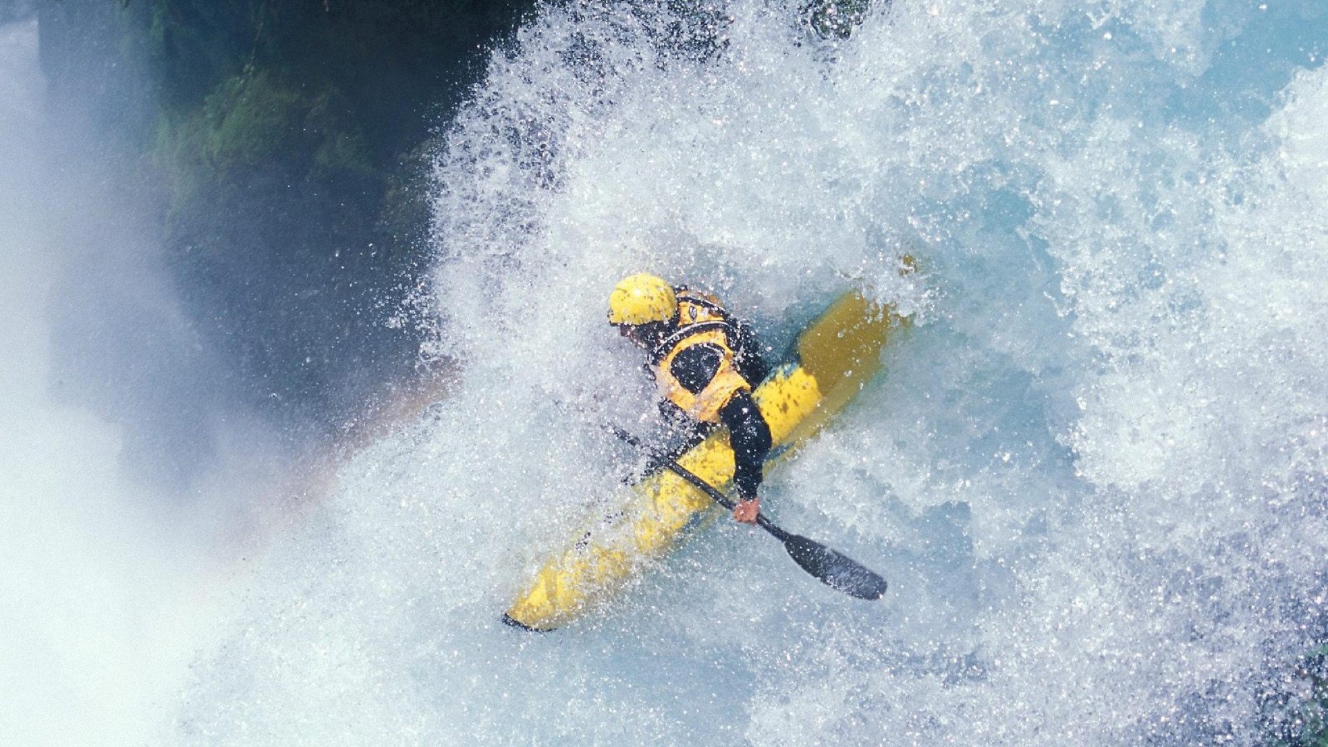 _雄鹿再创奇迹，字母哥三双制胜_，字母哥雄鹿报道视频